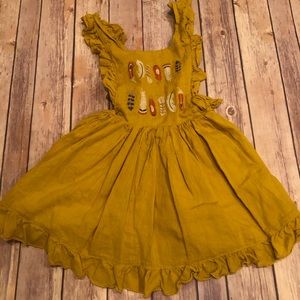 Unimi feather mustard Pinnie